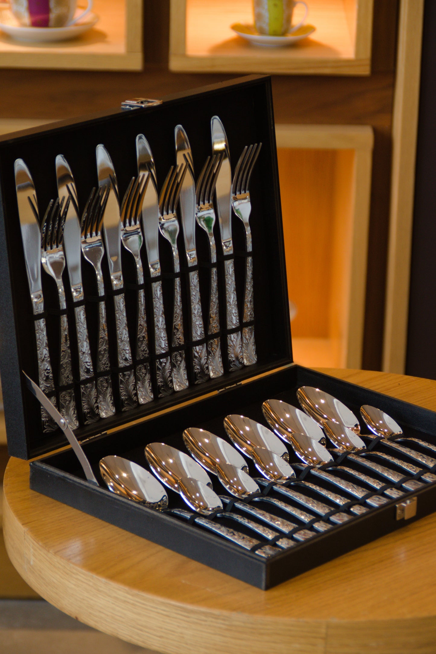 Ménagère 24 pièces SANTAMARTA SILVER pour 6 personnes