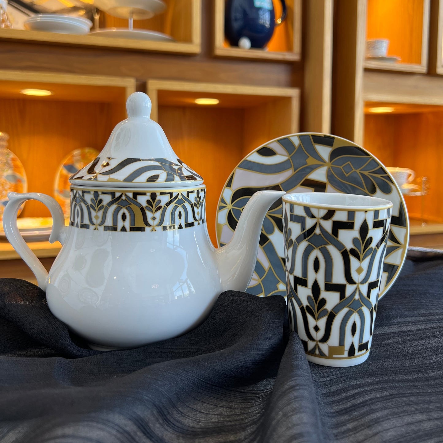 Ensemble petit déjeuner de 13 pièces Arabesque