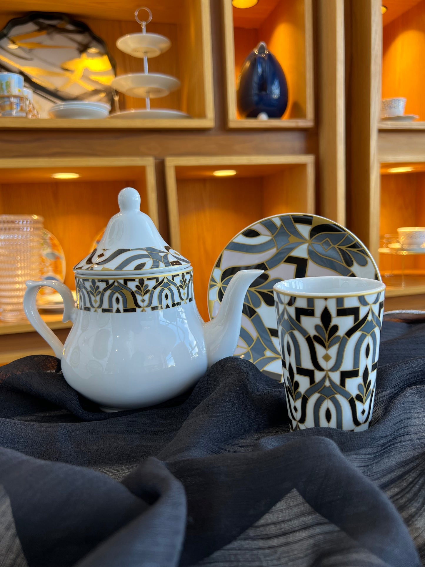 Ensemble petit déjeuner de 13 pièces Arabesque