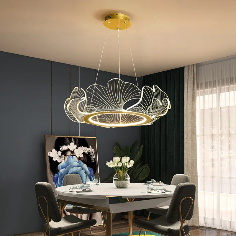 Lustre feuille géante et transparente au design nordique moderne et minimaliste