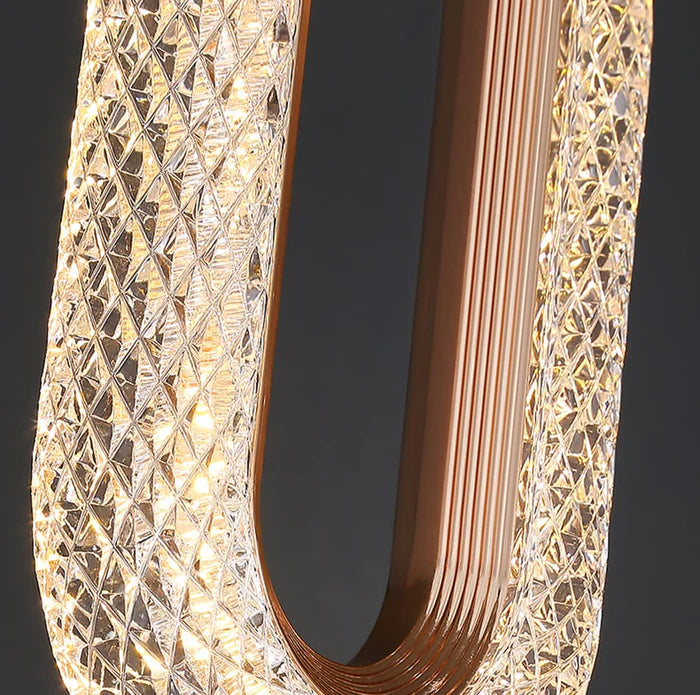 Suspension design en forme d’anneaux