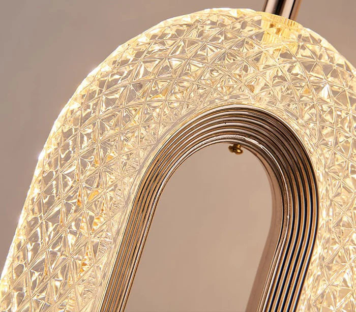 Suspension design en forme d’anneaux