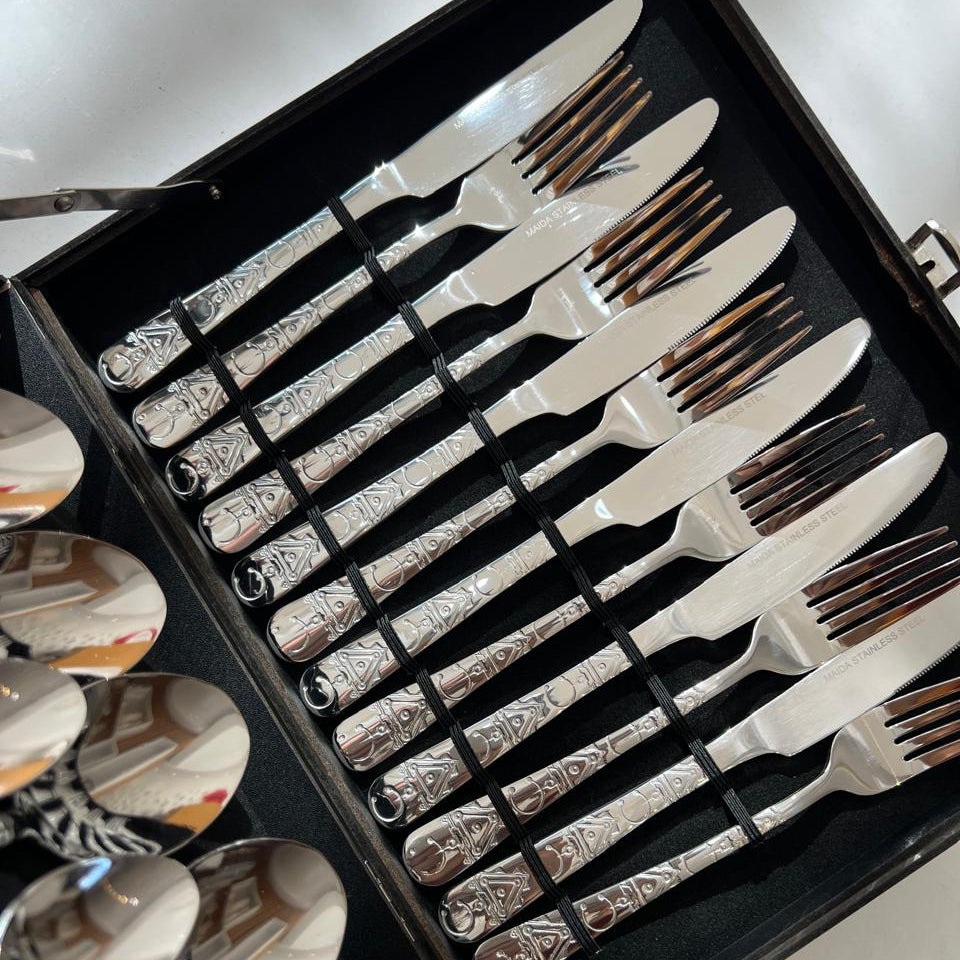 Ménagère Fibule argentée