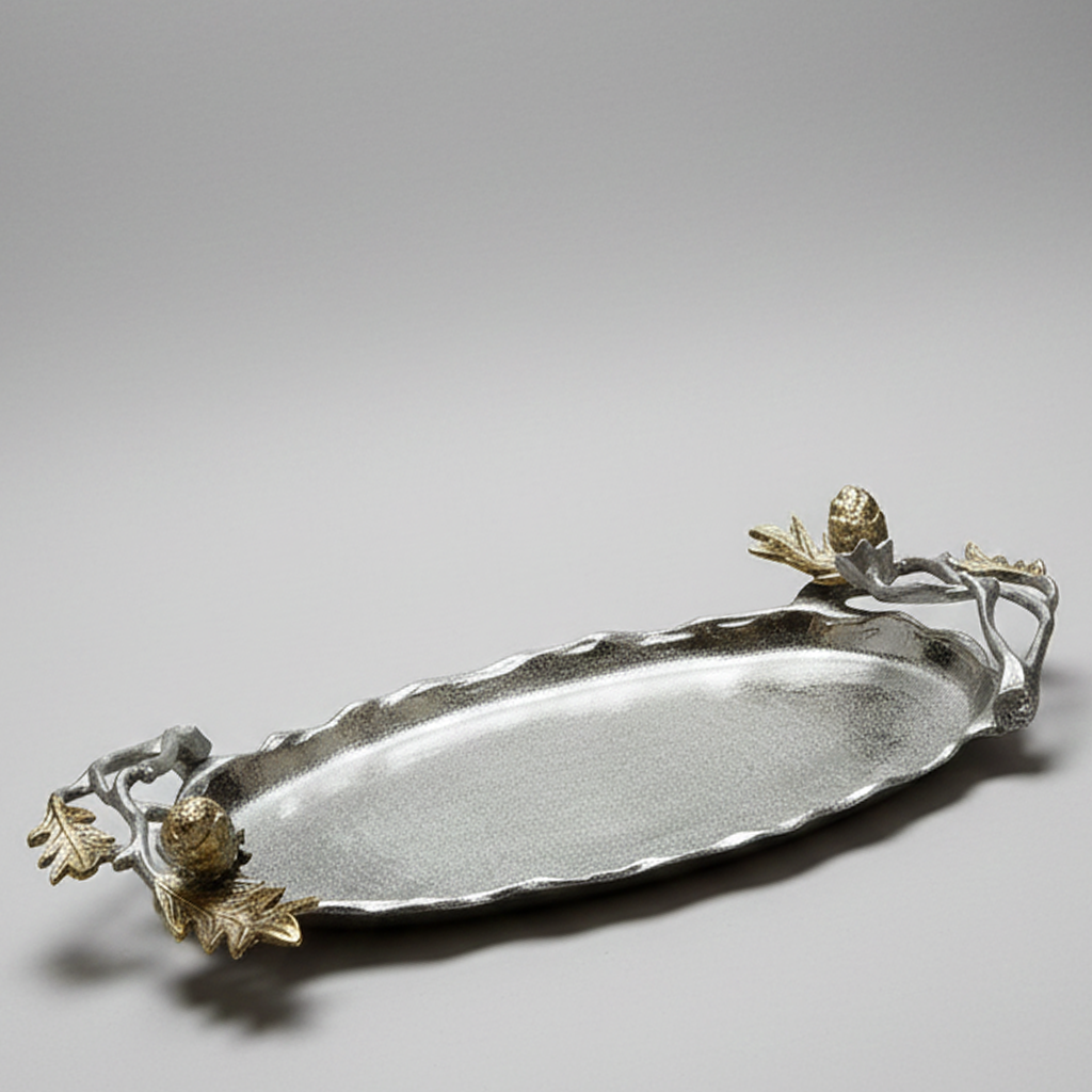 PLAT OVALE ARGENTE AVEC DECOR FLORAL DORE