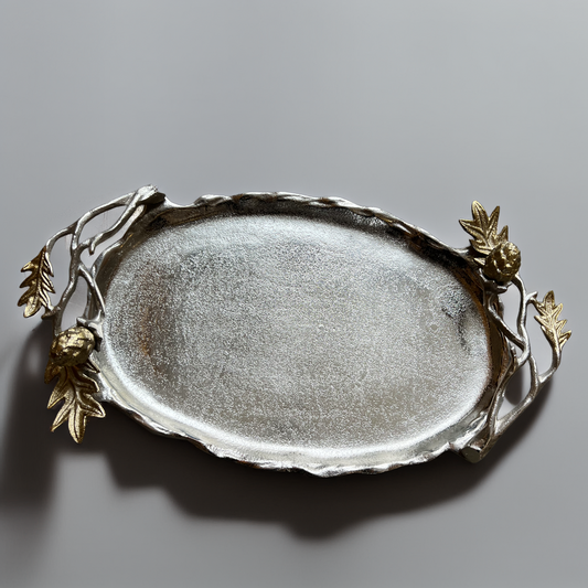 PLAT OVALE ARGENTE AVEC DECOR FLORAL DORE