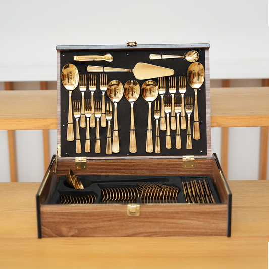 Ménagère 72 pièces en Inox