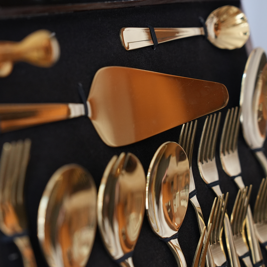 Ménagère 72 pièces en Inox