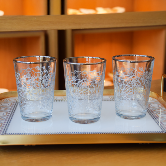 6 VERRES A THE NARE PATINE